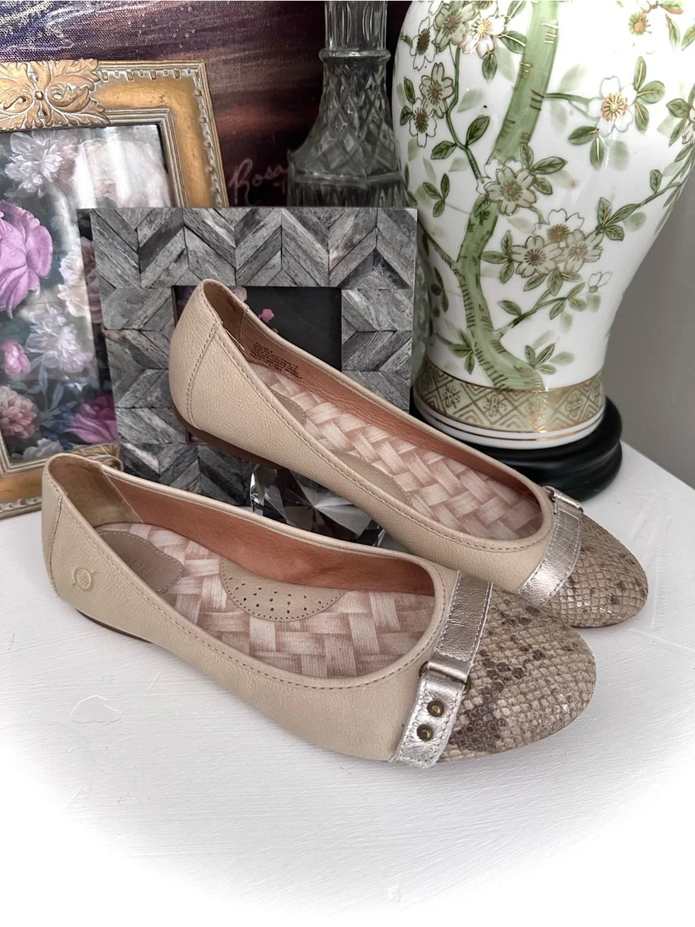 Born Masia Beige Leather Snake Print Toe Ballet Flats Sz 7.5/38.5